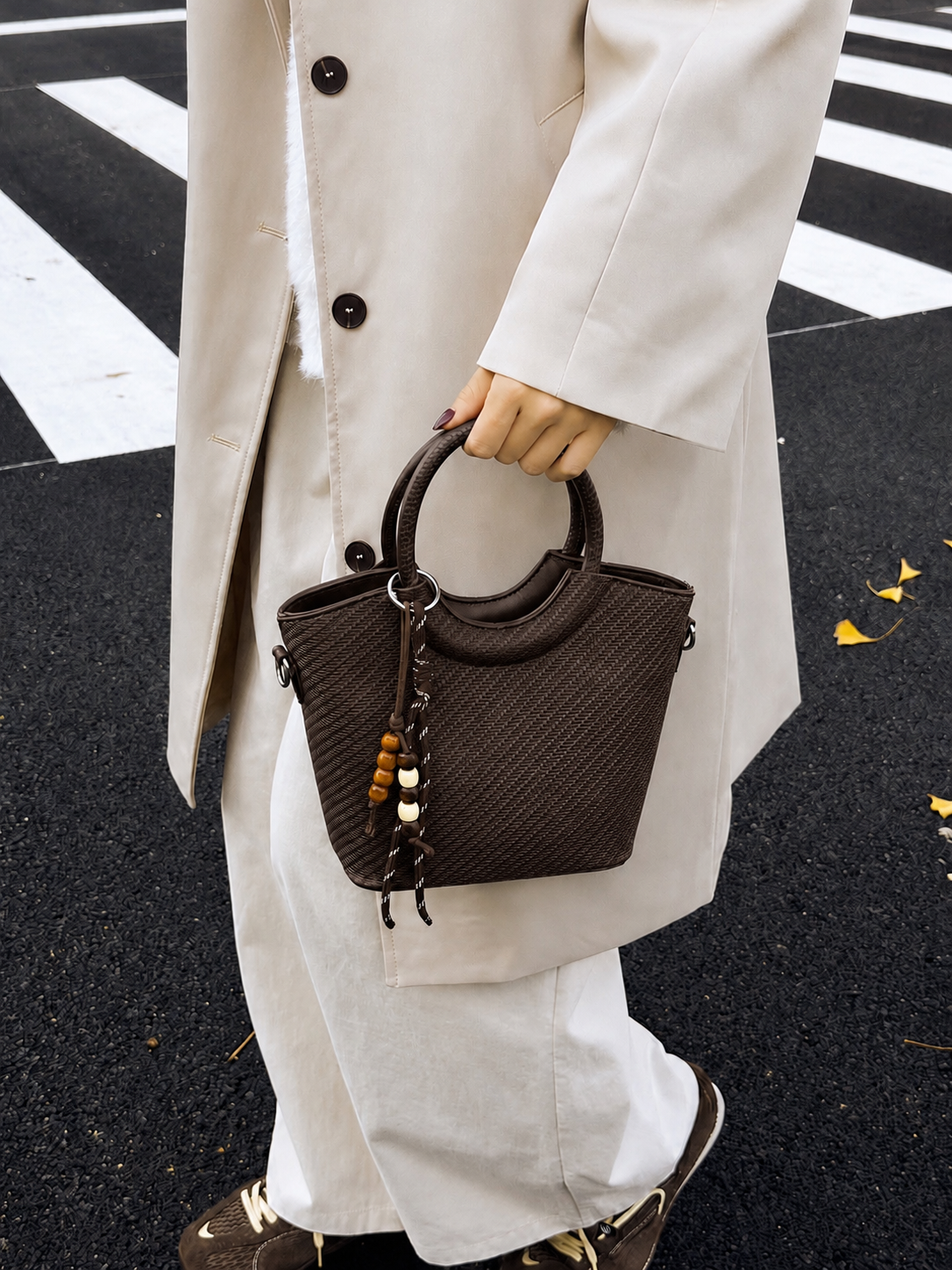 Elegant Woven Top Handle & Crossbody Tote Bag with Adjustable Long Strap