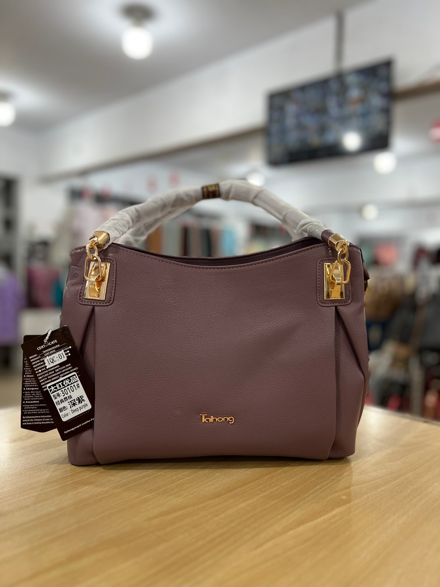 Elegant Classic Top Handle Handbag with Detachable Long Shoulder Strap