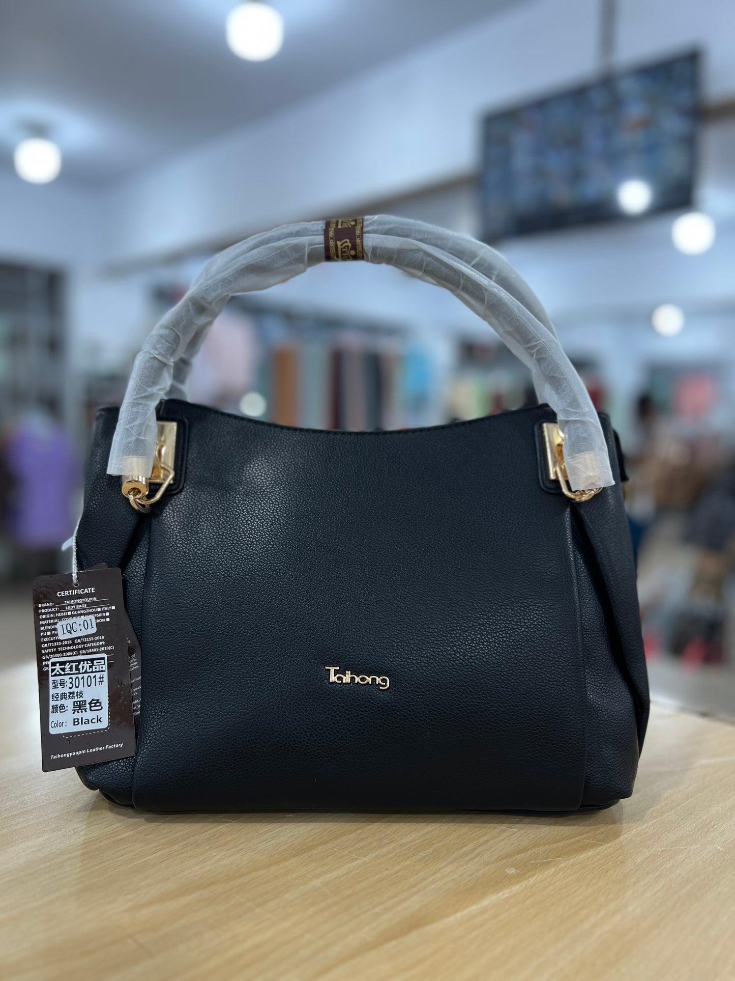 Elegant Classic Top Handle Handbag with Detachable Long Shoulder Strap