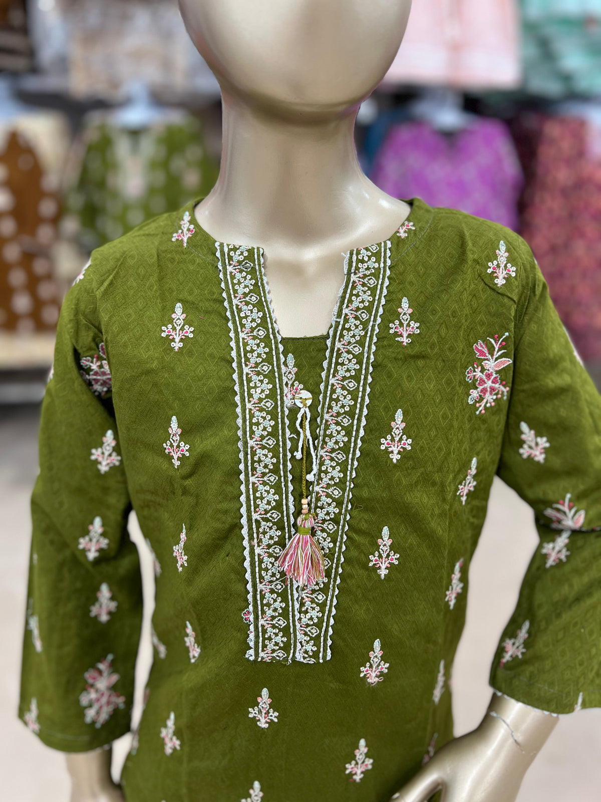 Elegant Jacquard Embroidered 2-Piece Girls Suit