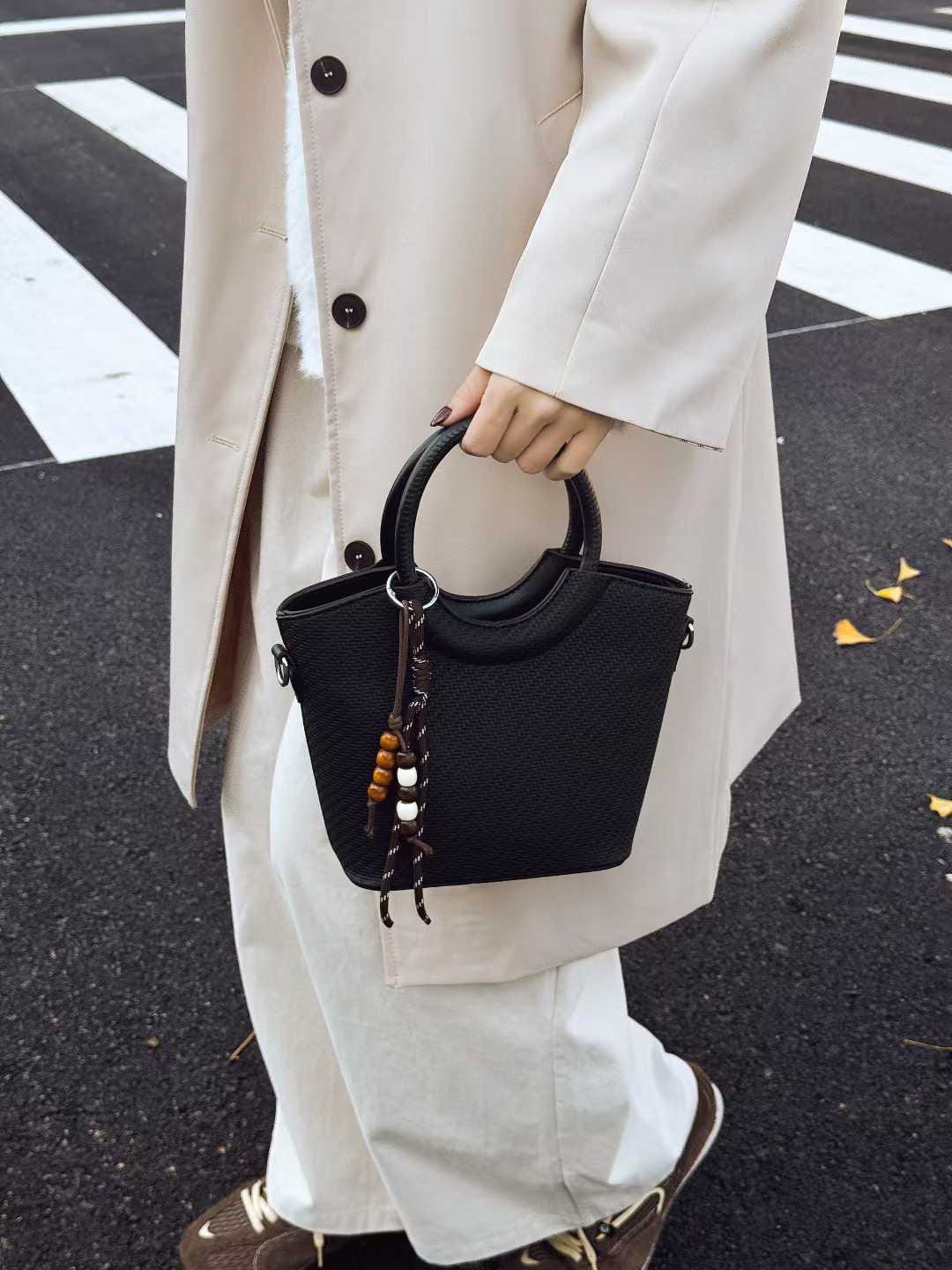 Elegant Woven Top Handle & Crossbody Tote Bag with Adjustable Long Strap