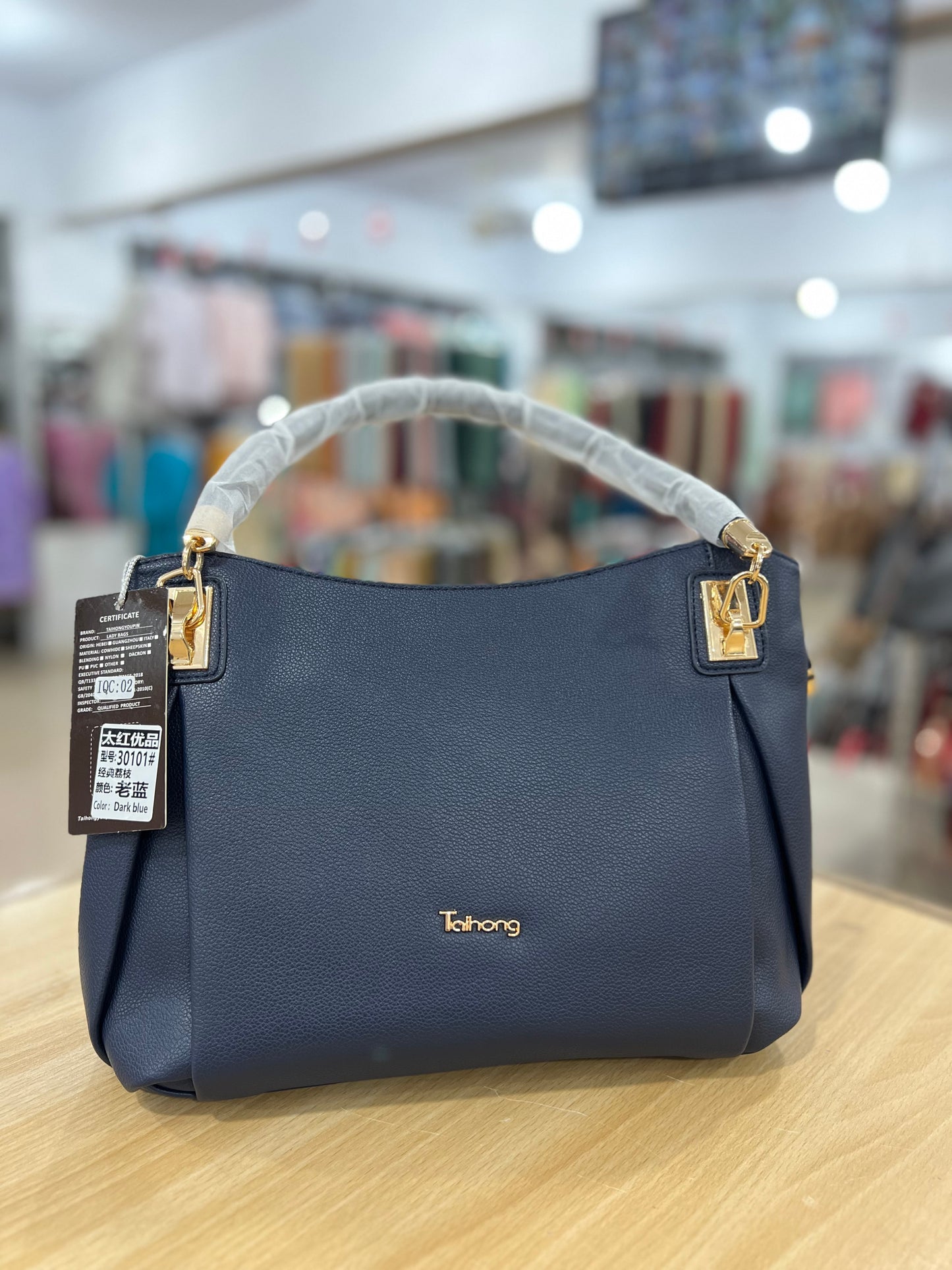 Elegant Classic Top Handle Handbag with Detachable Long Shoulder Strap