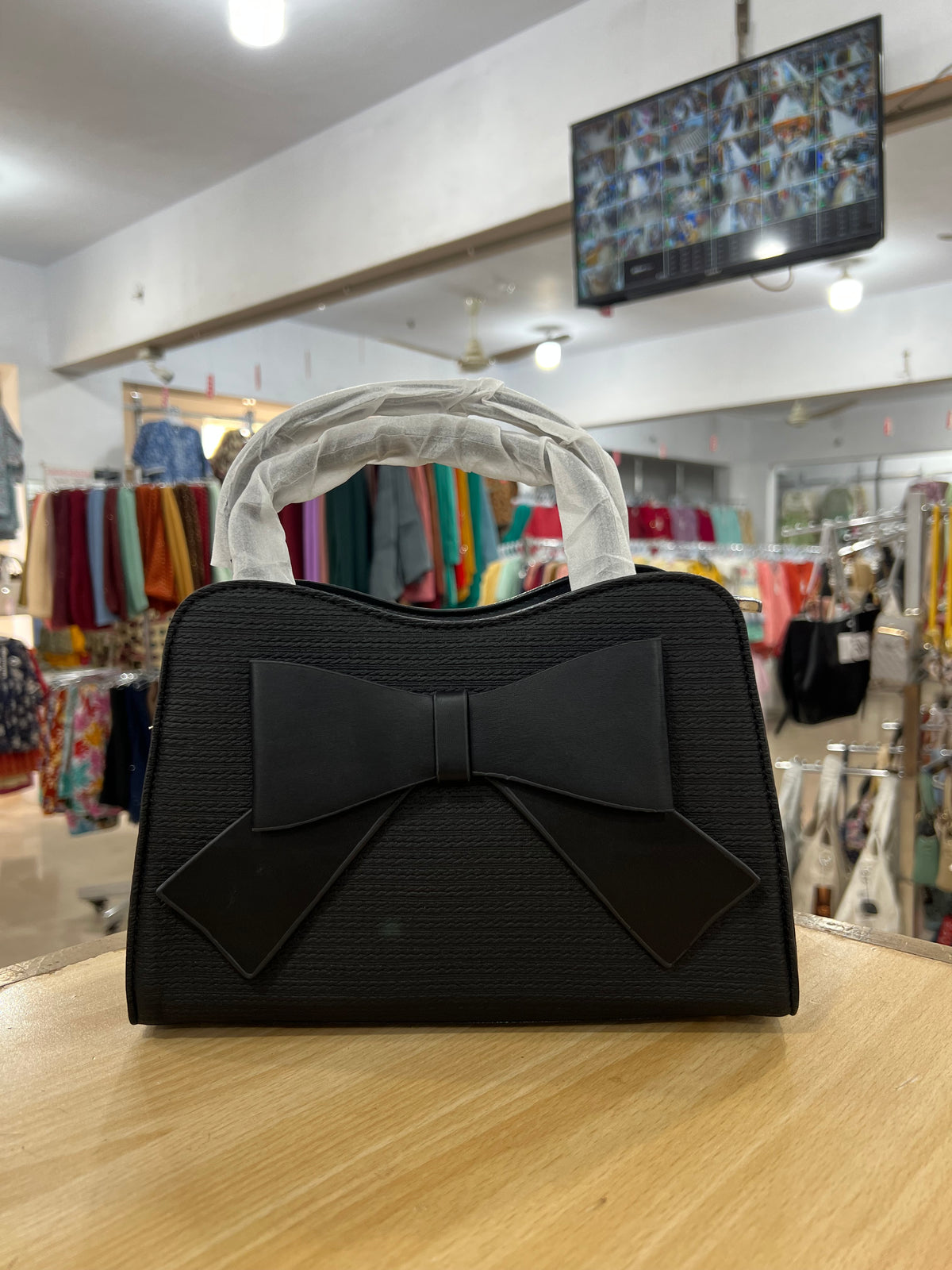 China Imported Bow Design Handbag