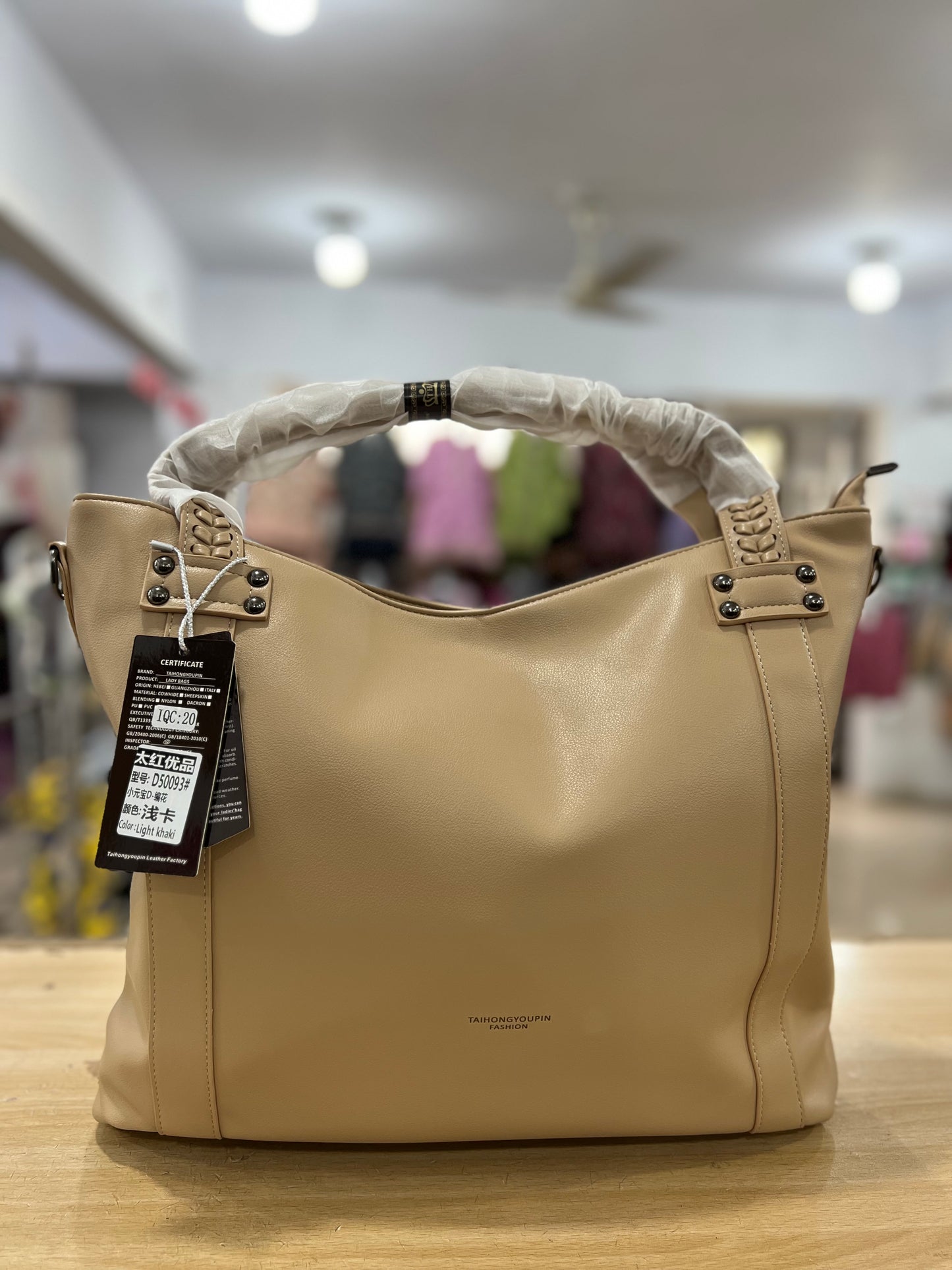 Classic Full-Size Shoulder & Hand Carry Bag