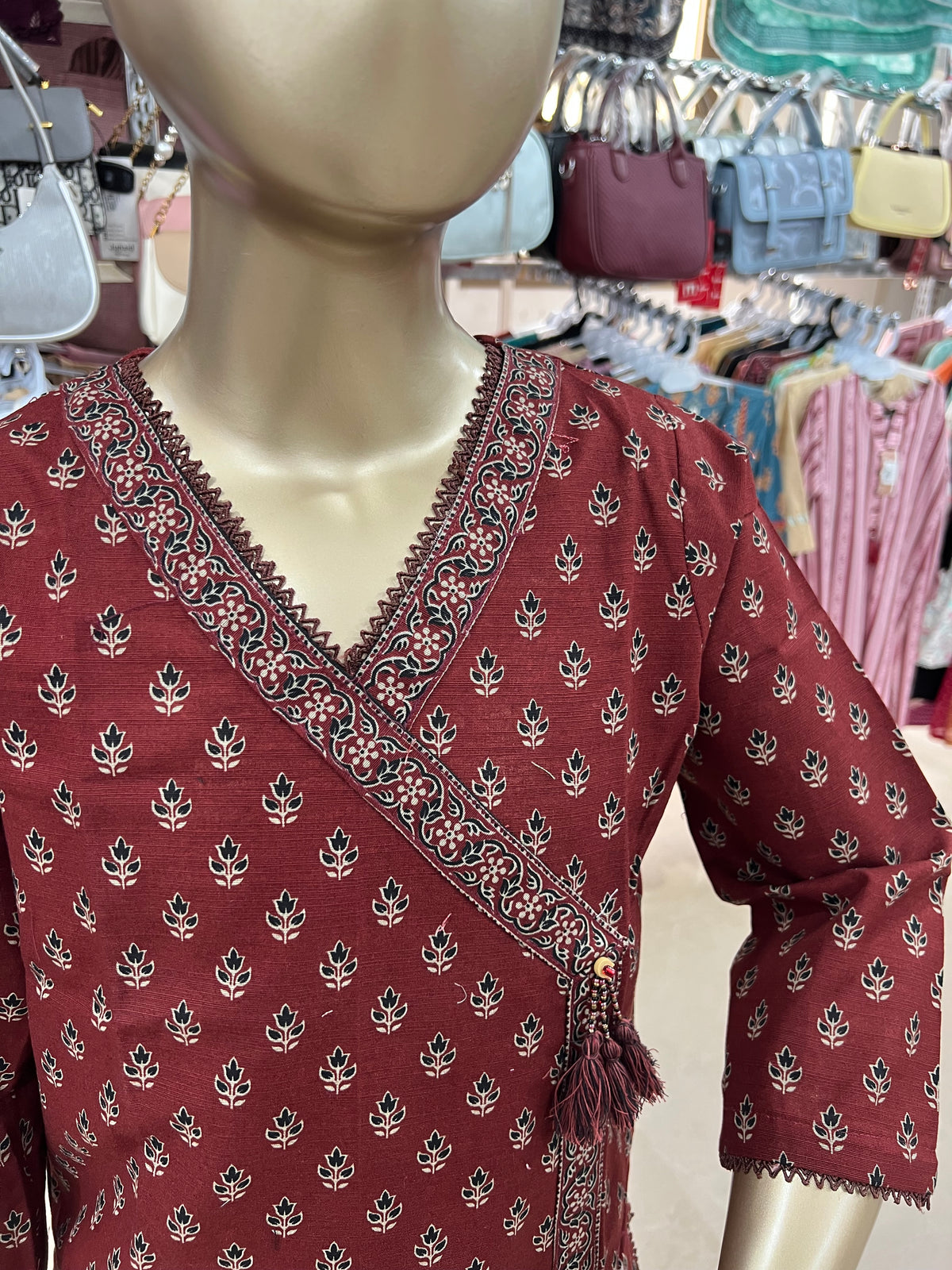 Bin Saeed Khaddar 2-Piece Suit – Maroon Printed Collection
