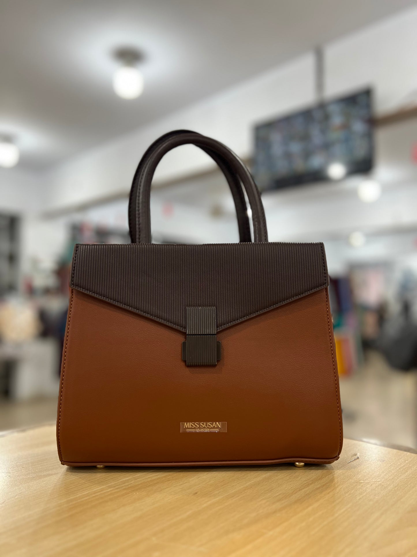 Elegant Two-Tone Top Handle Handbag with Adjustable Long Shoulder Strap