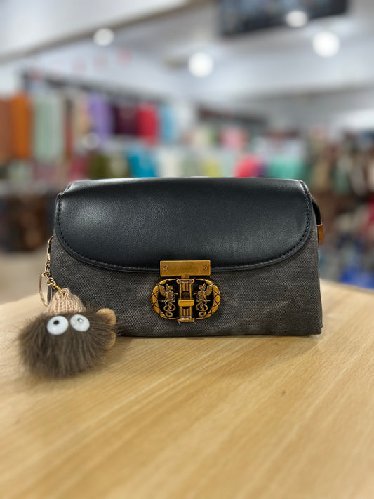 China Imported Denim Crossbody Bag with Cute Keychain