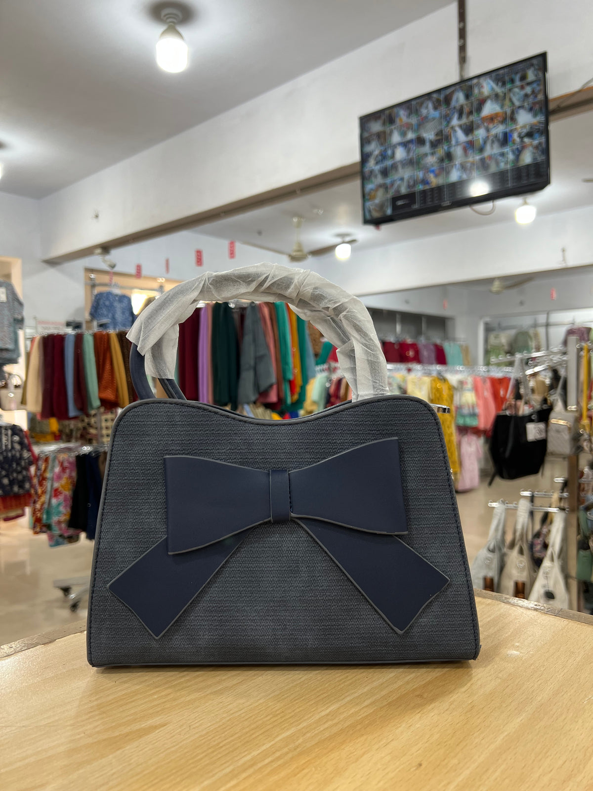 China Imported Bow Design Handbag