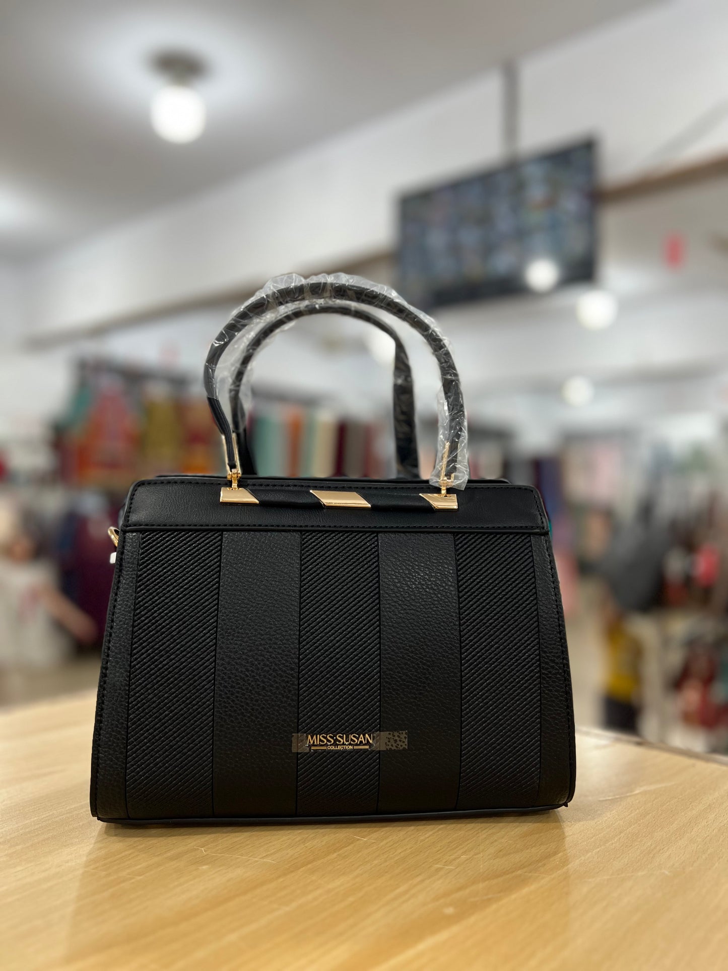 PREMIUM HAND BAG