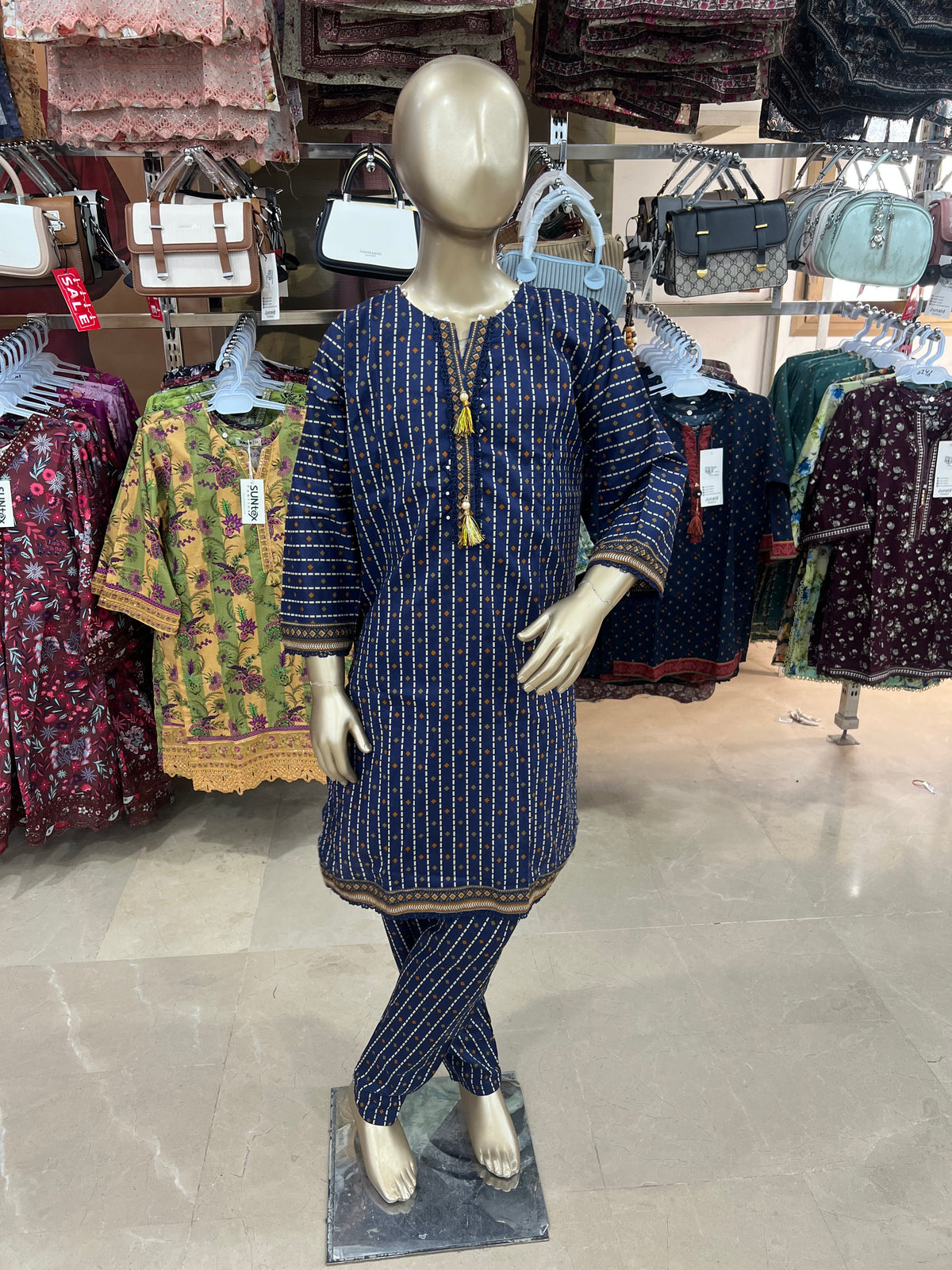 Girls Printed Cotton 2-Piece Suit – Stylish Printed Design