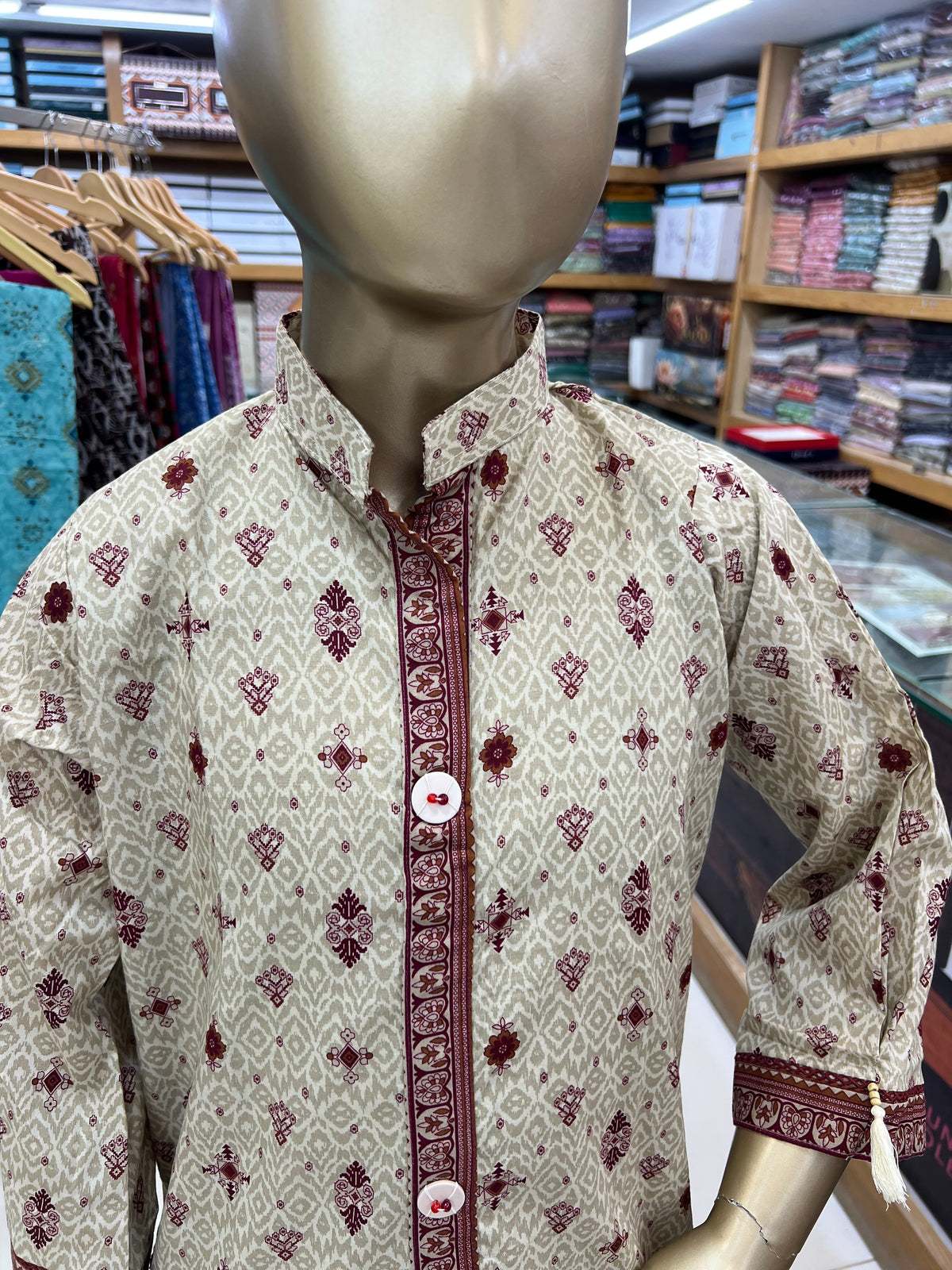 Girls’ Printed 2-Piece Kurta Trouser Suit