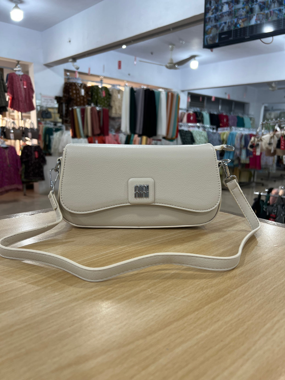 China Imported Stylish Crossbody Purse – 2 Belts